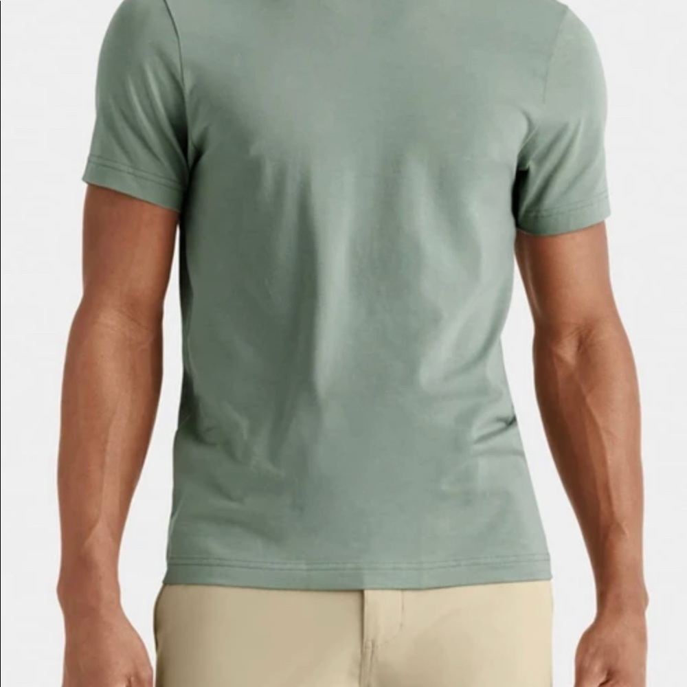 Rhone Eco Element T Shirt - M - NWOT - Aqua Grey